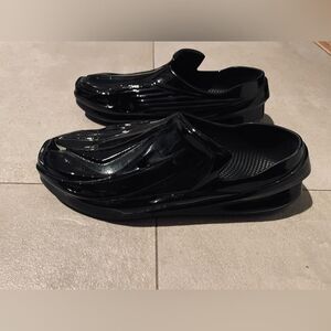 1017 Alyx Terminator Crocs - Women’s Rubber Crocs Slip-On Sneakers - Black sz 13